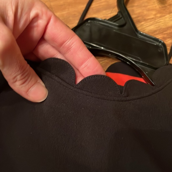 New Victoria Beckham coral/black scalloped dress with ruffle bottom - Picture 10 of 15